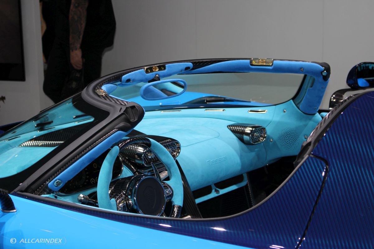 GENEVA 2018 - Koenigsegg display - AllCarIndex