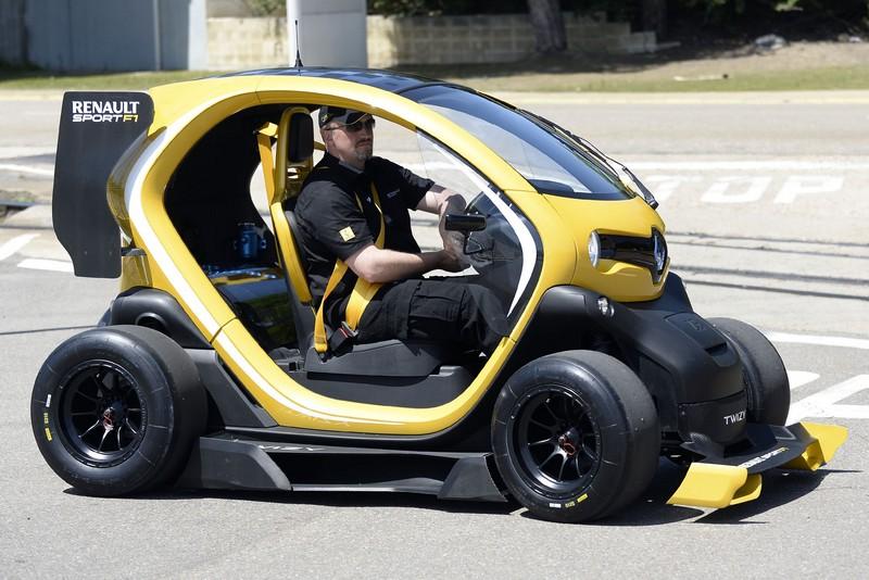 Renault twizy f1 specs discount