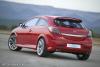 Opel Astra HPC photo 2