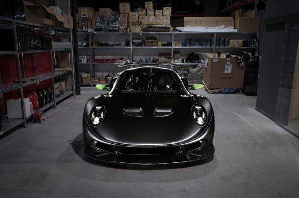 Rhino Racing RR01