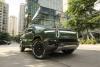 Rivian R1S photo 1